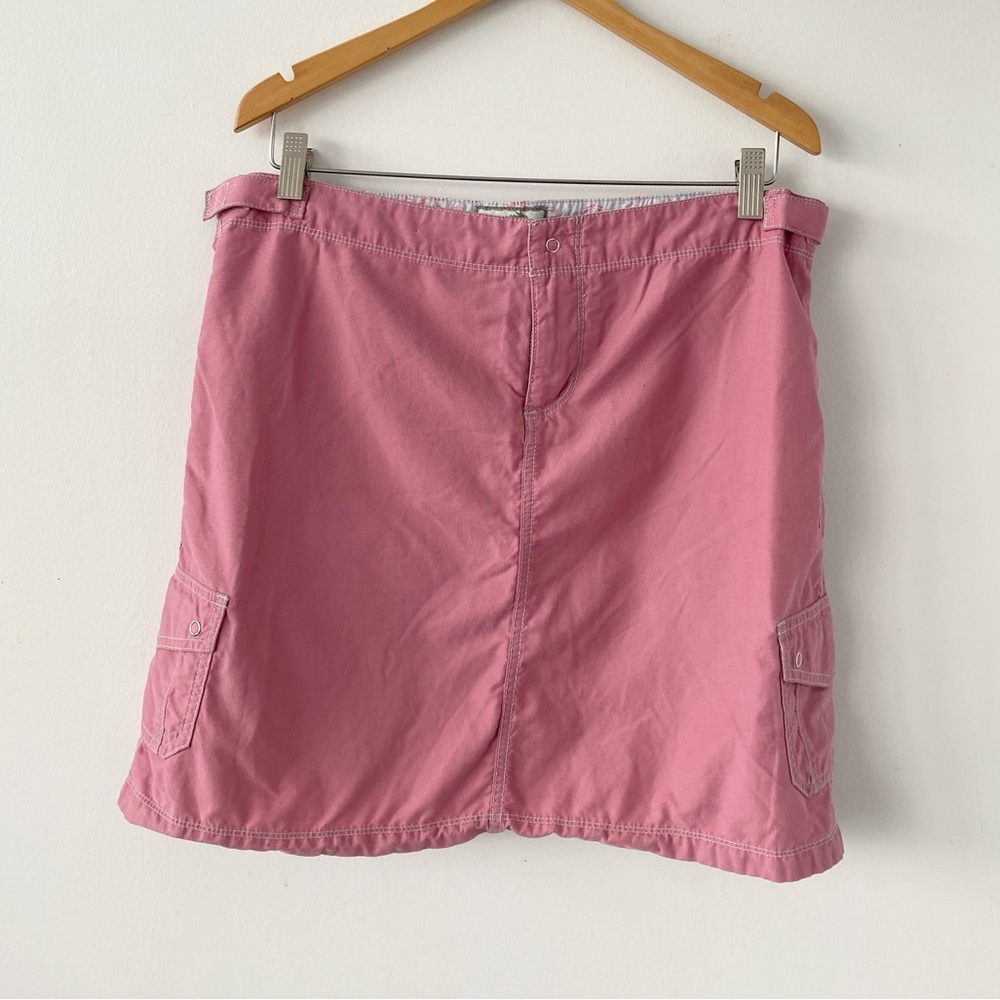 Y2K pink mini cargo skirt